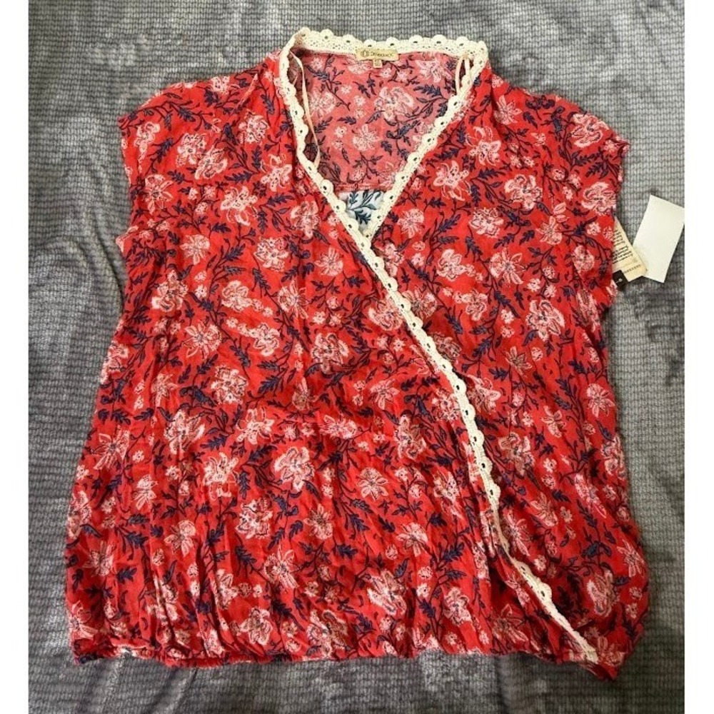 Democracy Womens Floral Crochet Trim Faux Wrap Blouse Red White 1X W9G09793L